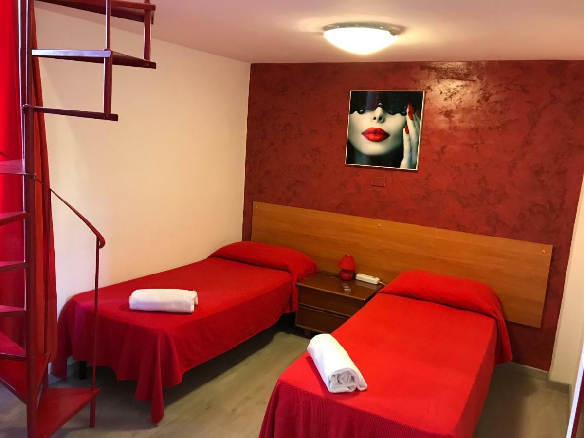 Paradisio Bed & Breakfast 3*